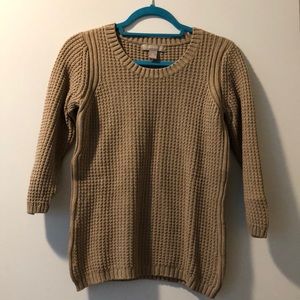 Banana Republic 3/4 Sleeve Beige Sweater